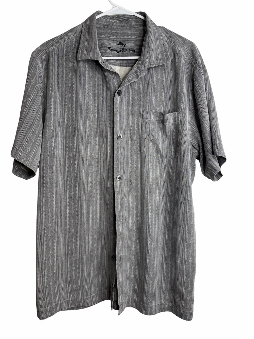 Tommy Bahama Silk Short Sleeve Button-Up Shirt‎ Gray Vacation, Summer, Beach